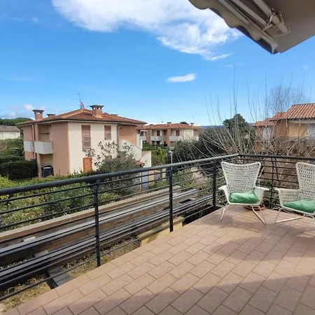 Lägenhet Salice Ottimo Trilocale Con Terrazza Pranzabile *