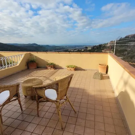 Salice Ottimo Trilocale Con Terrazza Pranzabile Lägenhet Marina di Castagneto Carducci